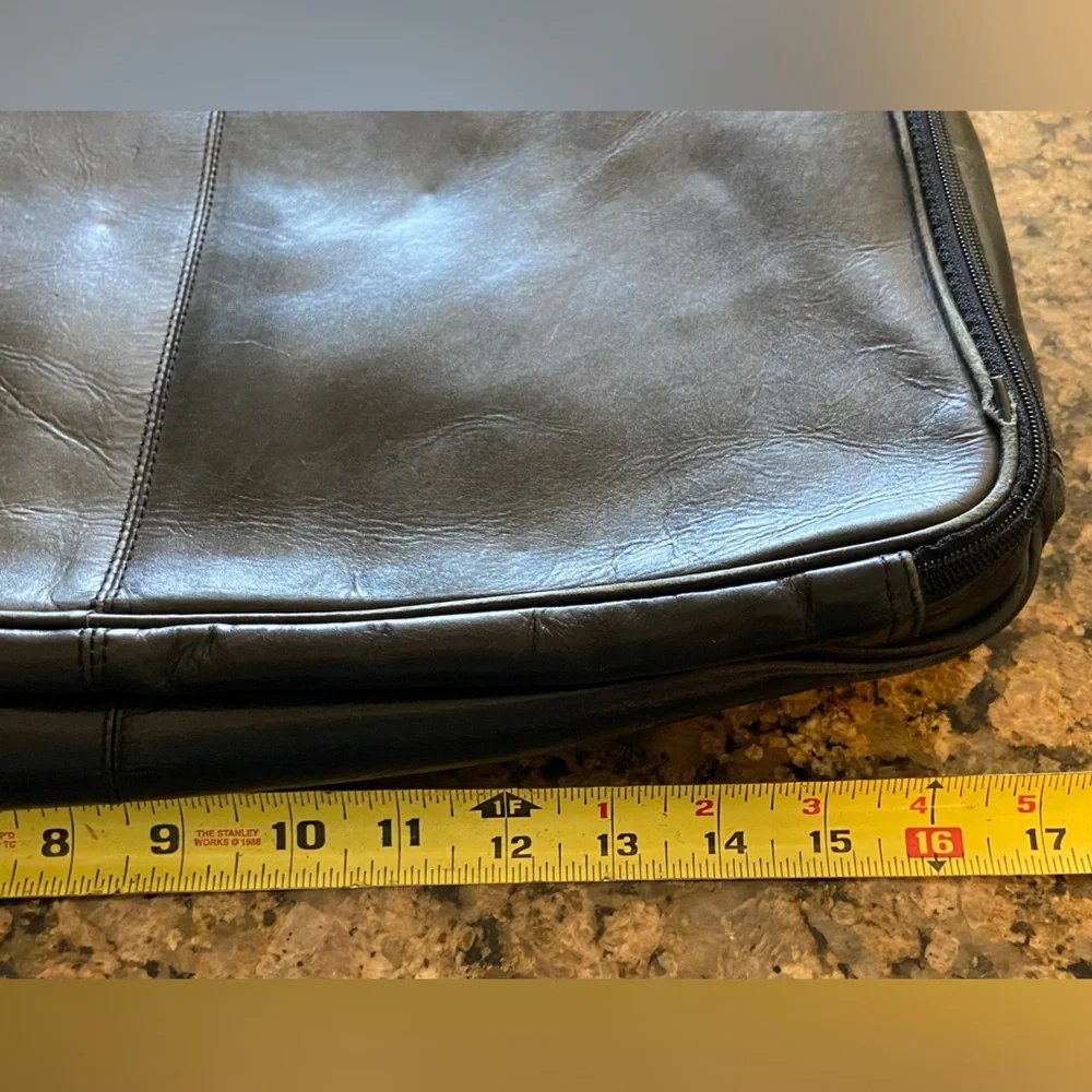 Vintage Wilsons Black Aged Leather Men’s High End Laptop Briefcase Attaché
